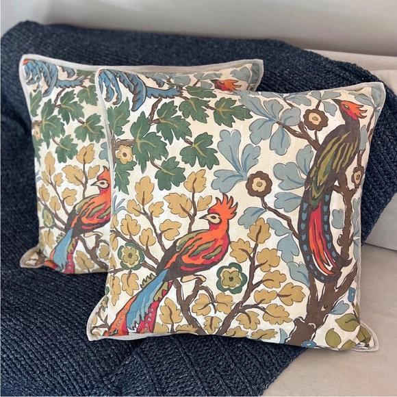 2 Pottery Barn Mayle Bird Decorative Pillow Cover 24x24 Blue Nature Cotton Throw - Picture 4 of 8